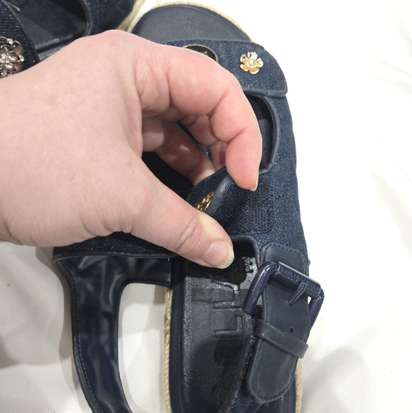 Karl Lagerfeld Paris Charlay Denim Sandals Charms Accents 9.5
